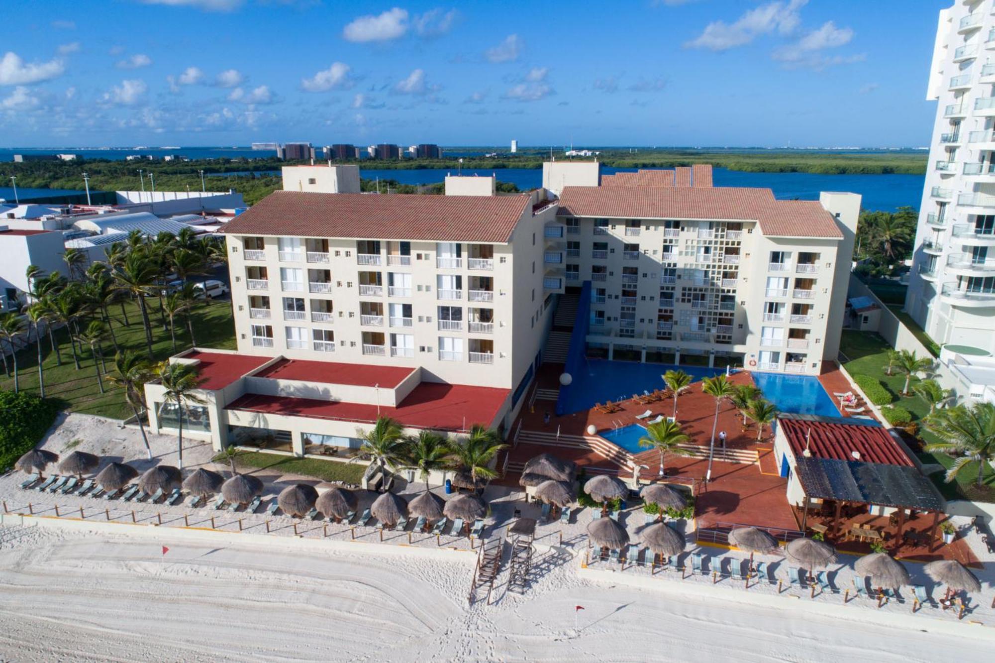 Club Regina Hotel 3*